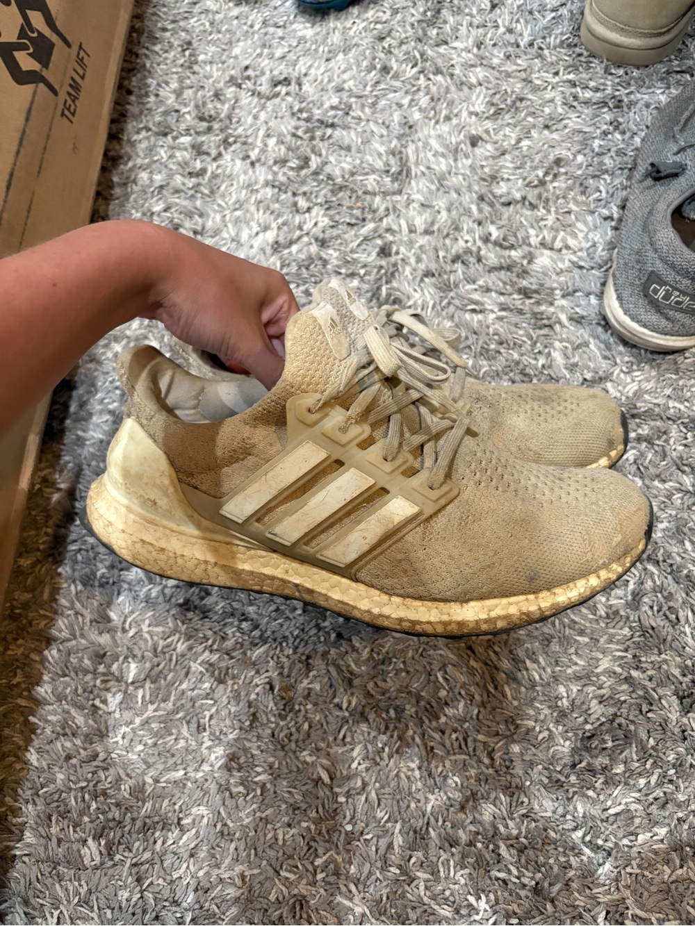 Adidas Men’s Beige Ultra Boost Running Shoes size 10.5